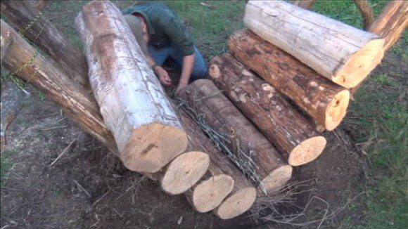 How to Build A Self Feeding Fire